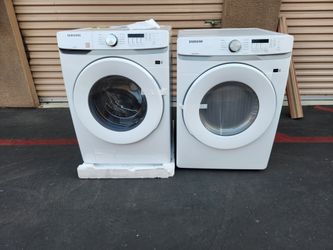 SAMSUNG FRONT LOAD WASHER AND GAS DRYER