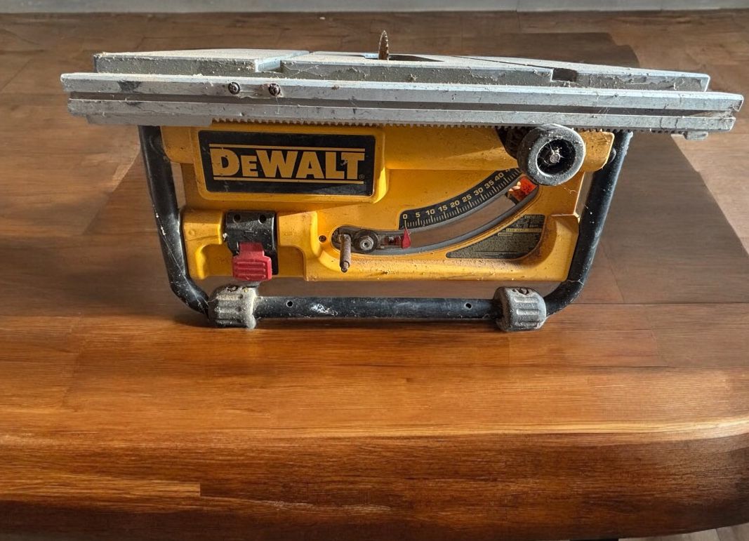 Dewalt Table Saw Mod #DW845