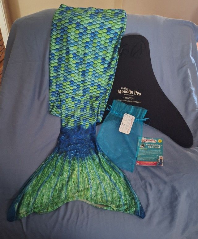 MERMAIDEN'S MERMAID Tail