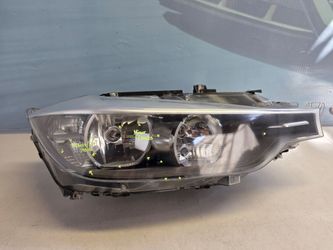 2012-2015 BMW 3 SERIES SEDAN F30, F31 RIGHT HALOGEN HEADLIGHT