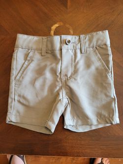 Cat & Jack 12m Grey Shorts