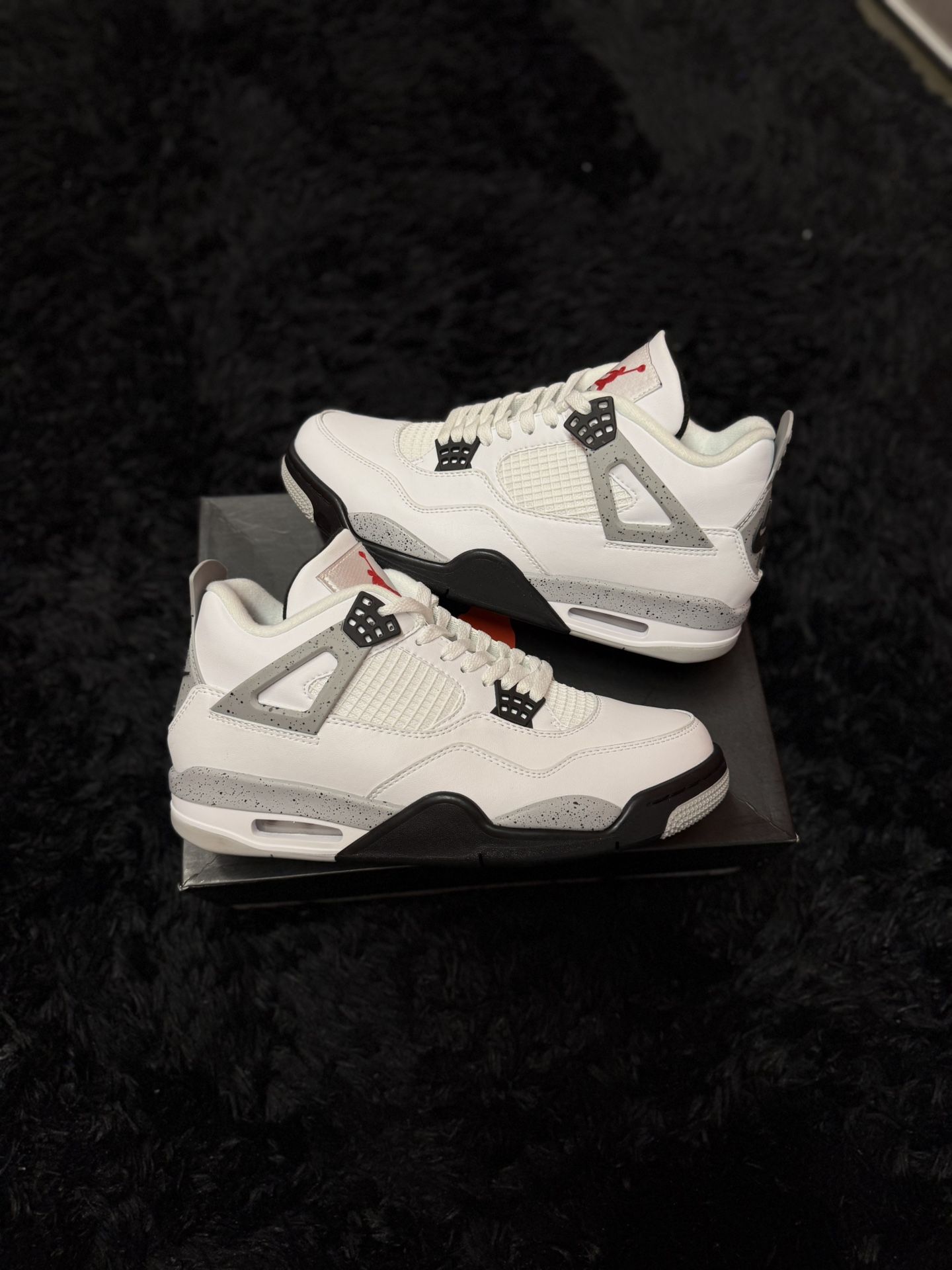 Jordan 4 White Cement
