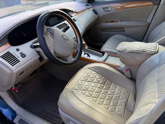 2005 Toyota Avalon