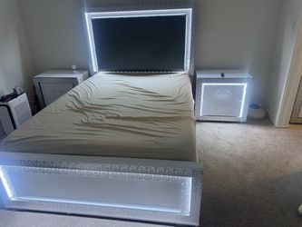 Bed frame set