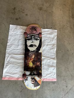Complete skateboard