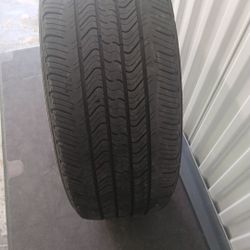 Michelin 215/55 R17 One Tire Good Cond