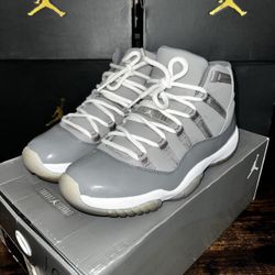 Jordan 11 Cool Grey size 8.5