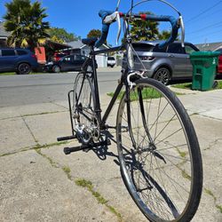 Vintage Raleigh Road Bike