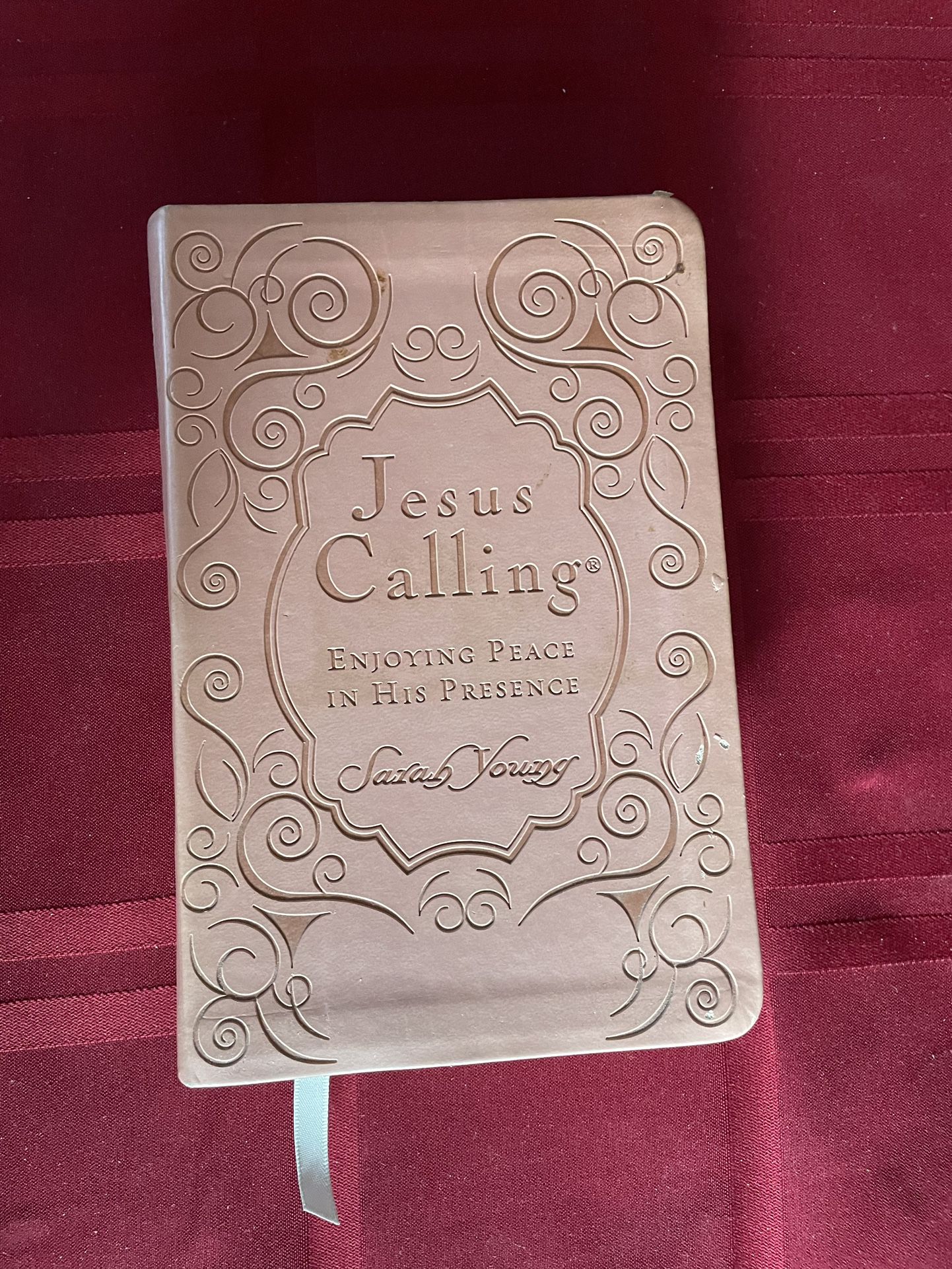Jesus Calling     - Sarah Young