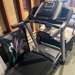 NordicTrack T Series 6.5S Treadmill in Perfect Condition — Used Only Once!