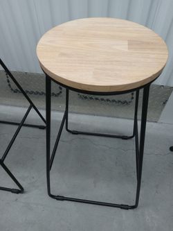 Round stool tables. Wood top. $15 Set of 3!