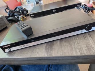 Samsung DVD-HD860 HDMI Upscaling DVD Player + Remote