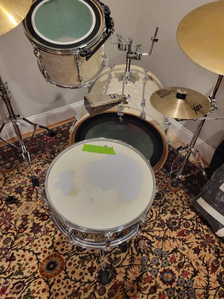 Tama Rockstar Bass Drum And 13 Inch Tom, Pearl Stainless Snare