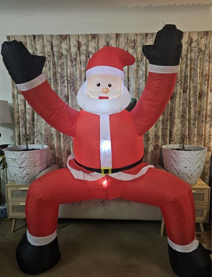 6 FT Funny Climbing santa, Christmas Inflatable Decoration Blow Up Christmas Decoration Hanging Santa with Build-in LED for Indoor Outdoor Window Wall