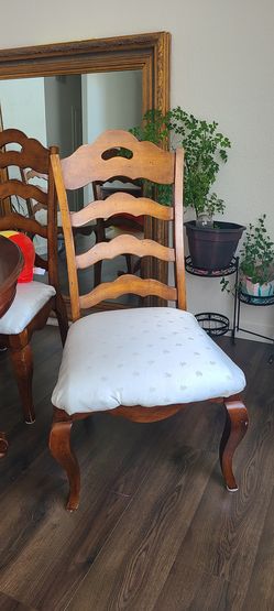 Wooden Ladder-Back Dining Chair, set of 4