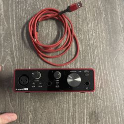 Focusrite Solo