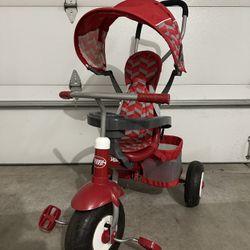 Radio Flyer 4-in-1 Stroll 'n Trike