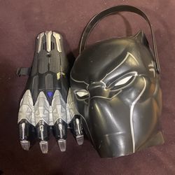 Halloween Black Panther Claw And Halloween Bucket