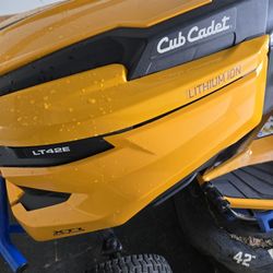 Cub Cadet Electric Lawn Mover