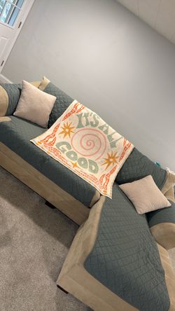Decorative couch bundle