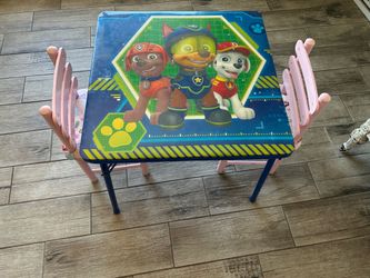 Kid Table (Paw Patrol) & 2 Kid Chairs