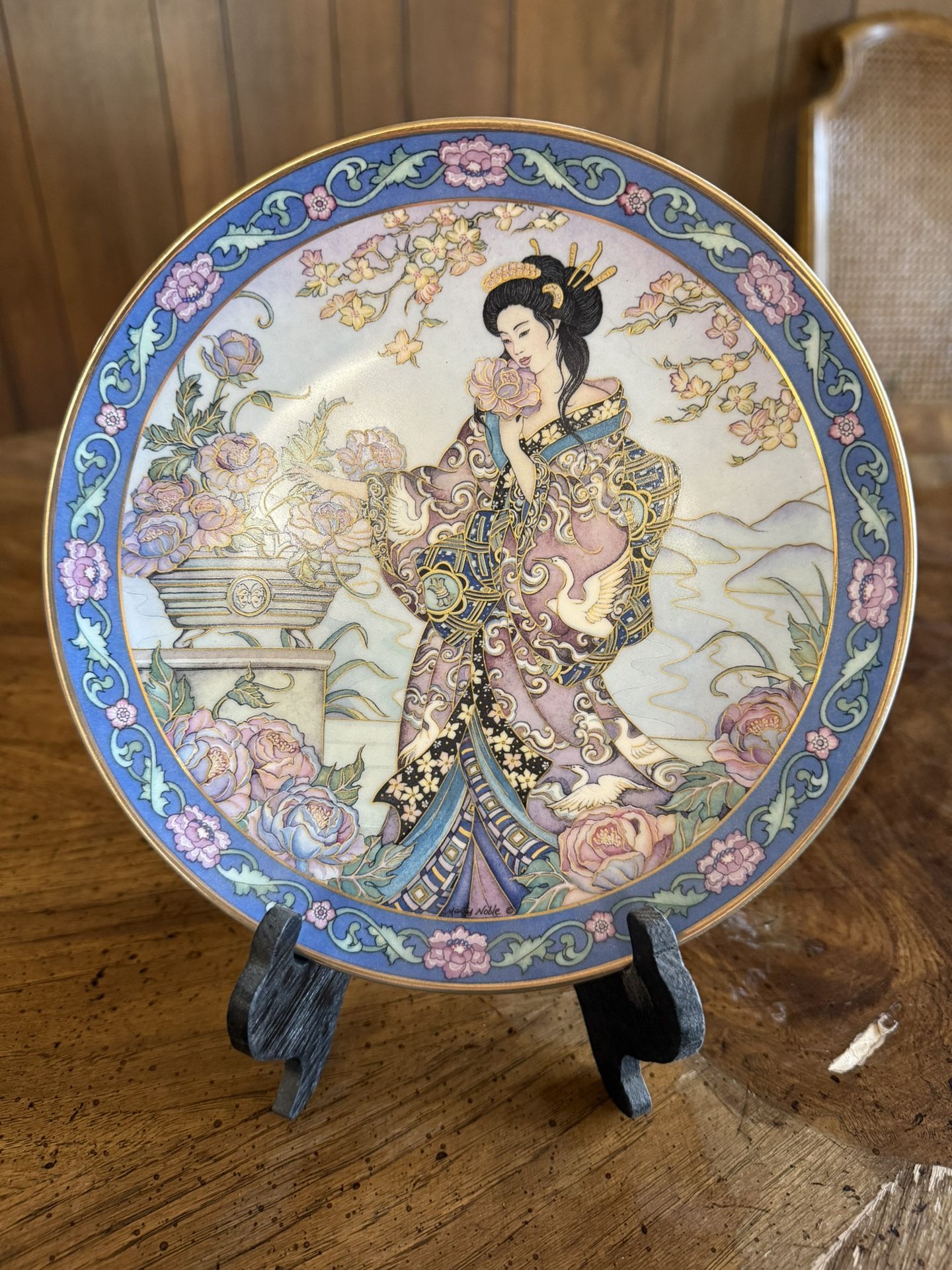 Royal Doulton Franklin Mint Heirloom Collection Plates By Marty Noble (7 Total)