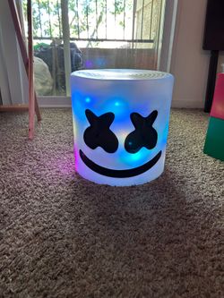 Marshmallow helmet