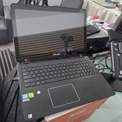 Laptop Asus Touchscreen I7