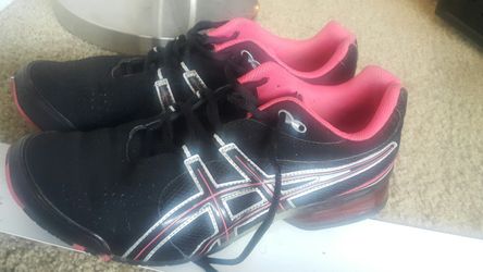 Tenis schoes