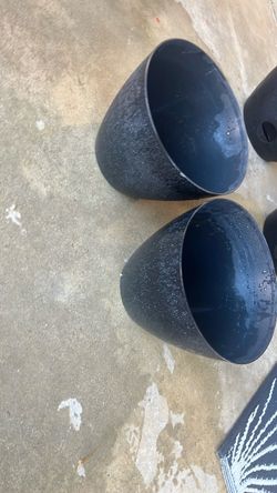 Small flower pots