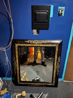 Square mirror