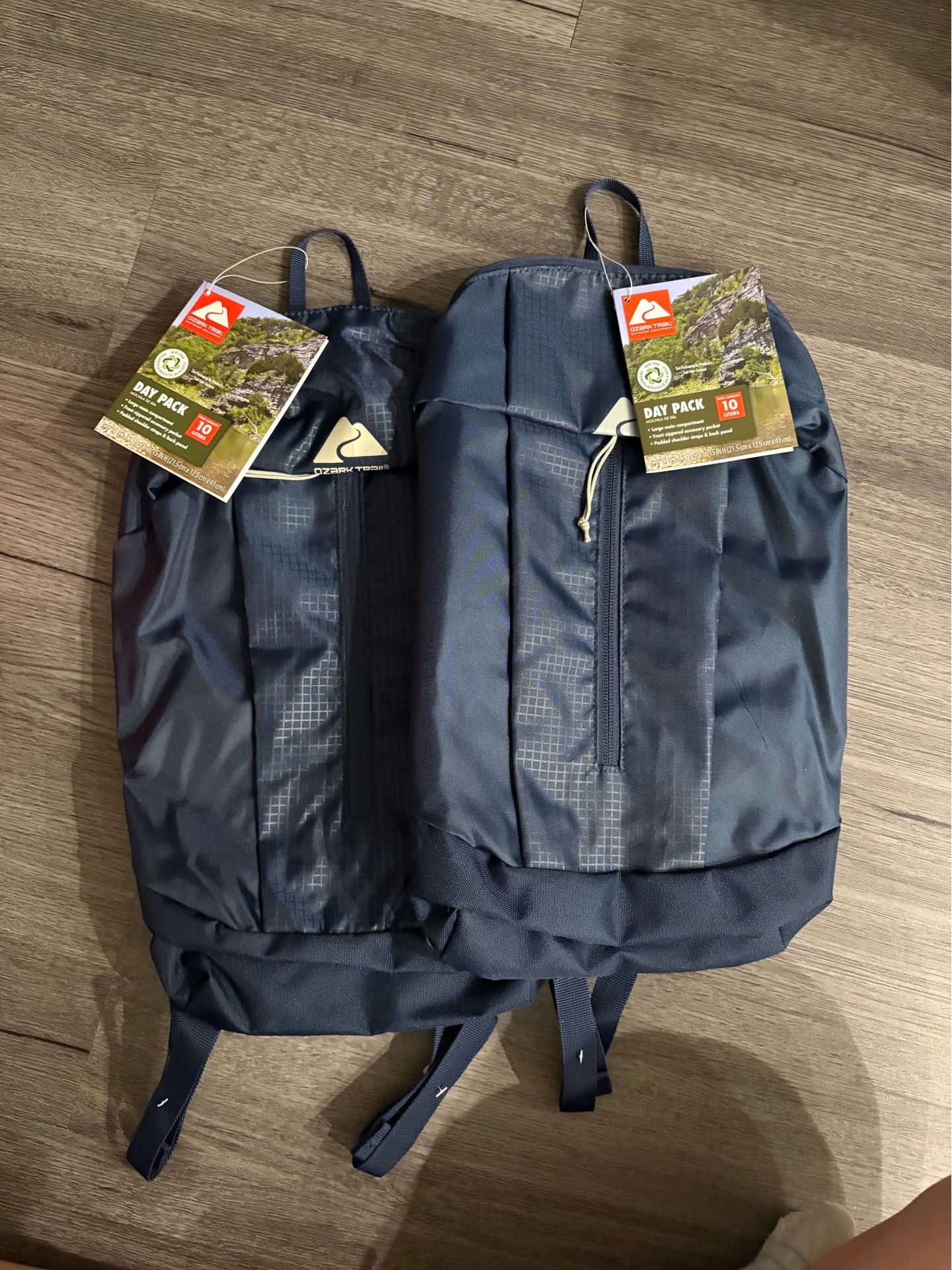 2 NEW daypack back packs