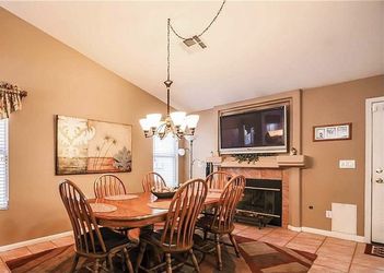 6 Light Chandelier w/ Chain