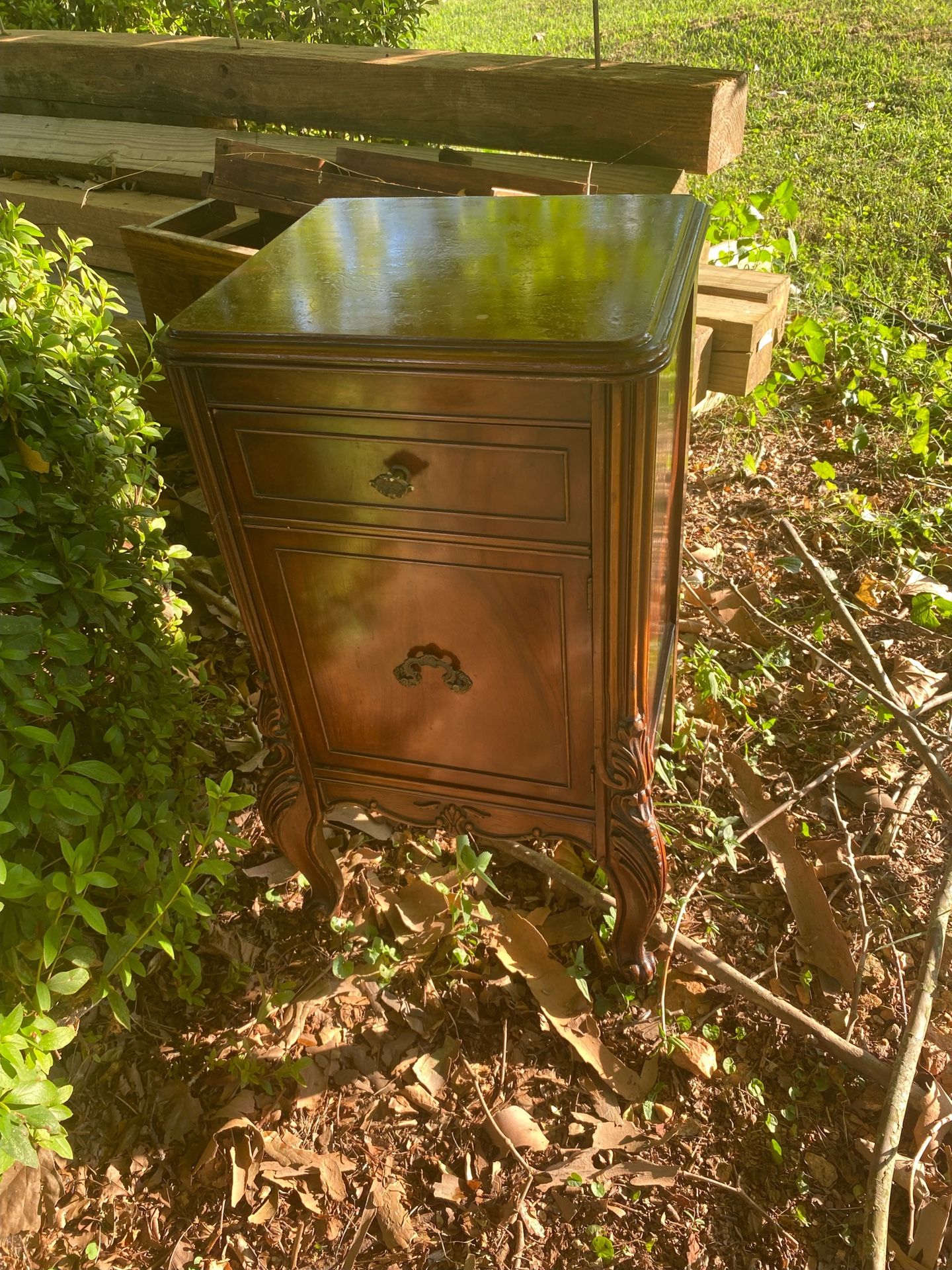 1930’s Night Stand