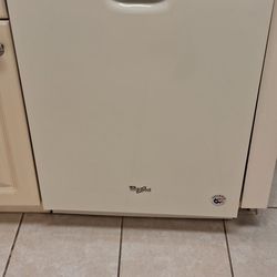 Dishwasher Stove Microwave Fridge 