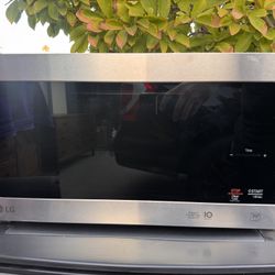 LG microwave 