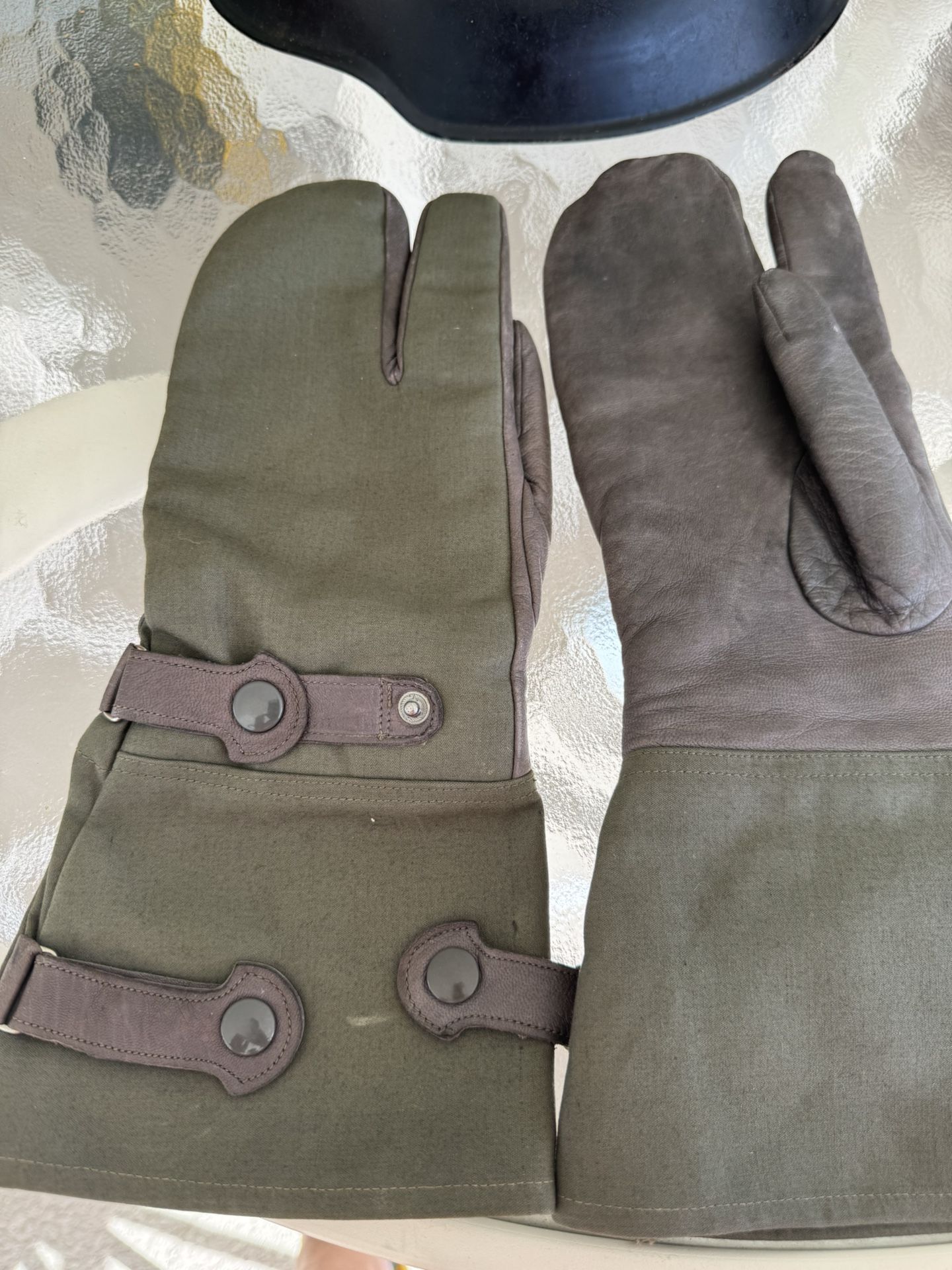 WW2 German Motorcycle Gauntlet Gloves 1941