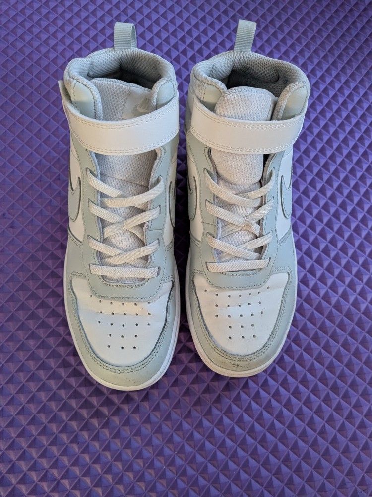 Kids Nikes