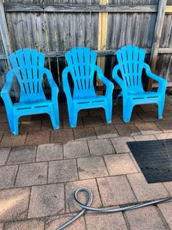 Summer Adirondack chairs (lawn) (yard)