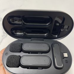Great Condition Wireless Microphone For iPhone 