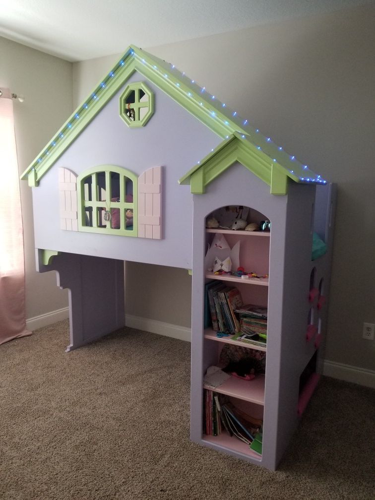 Tradewins Dollhouse Loft Bed $350!!!