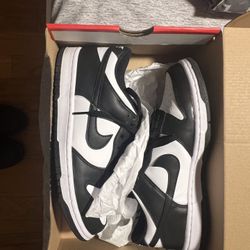 Nike Dunks