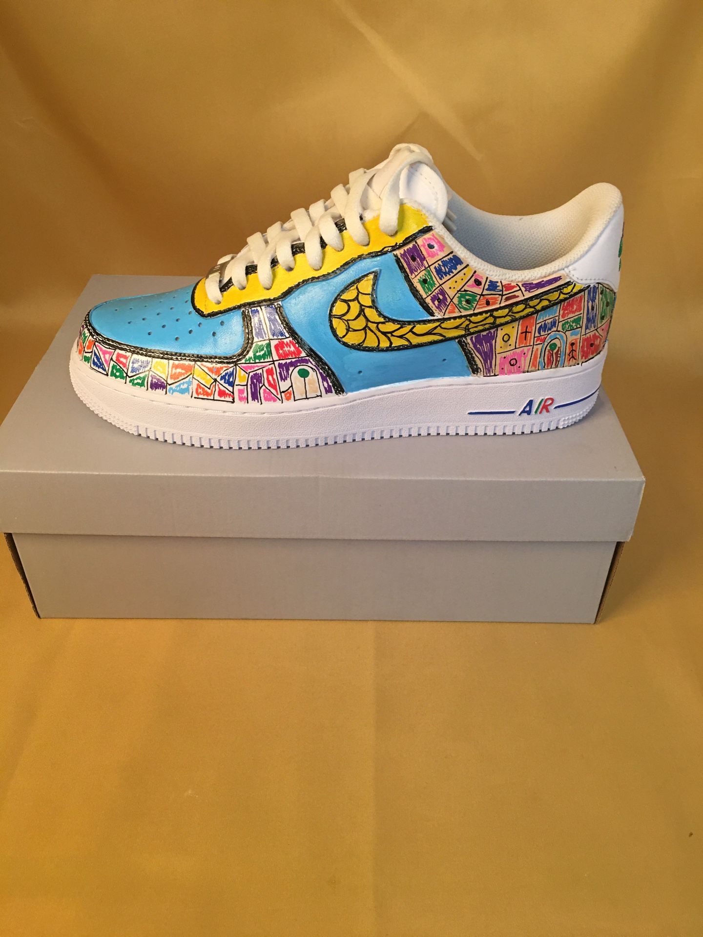 Nike Air Force 1’s Custom (Graffiti)
