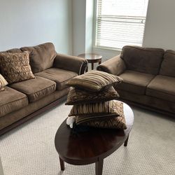 Full Living Room Set, Couches And Coffee Tables