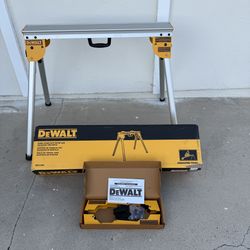 DEWALT 15.4 lbs. Heavy Duty Work Stand with Miter Saw Mounting Brackets  
