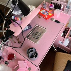 Nail Desk With Dust Vent