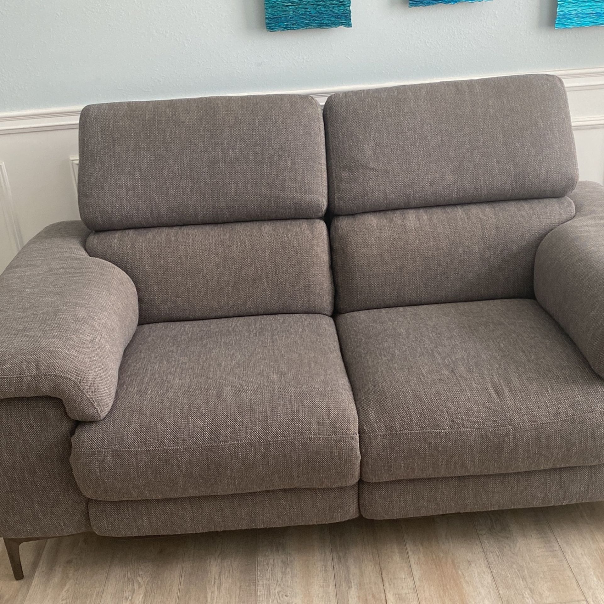Living Spaces Talin Gray 68” Power Reclining Loveseat