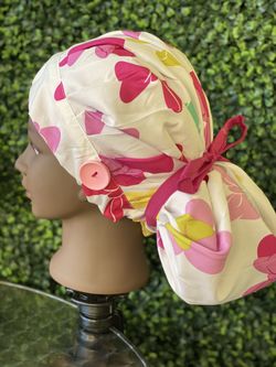 Minnie Mouse bow bouffant surgical hat