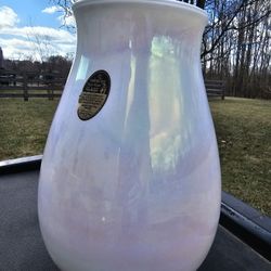 $125.00 - Exquisite Vase, Made In Ohio By E.O.Brody Co.!  Stunning, Iridescent White!   14" Height/Like New!