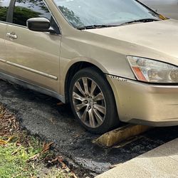 2004 Honda Accord